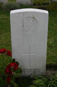 Dozinghem Military Cemetery - Taylor, J